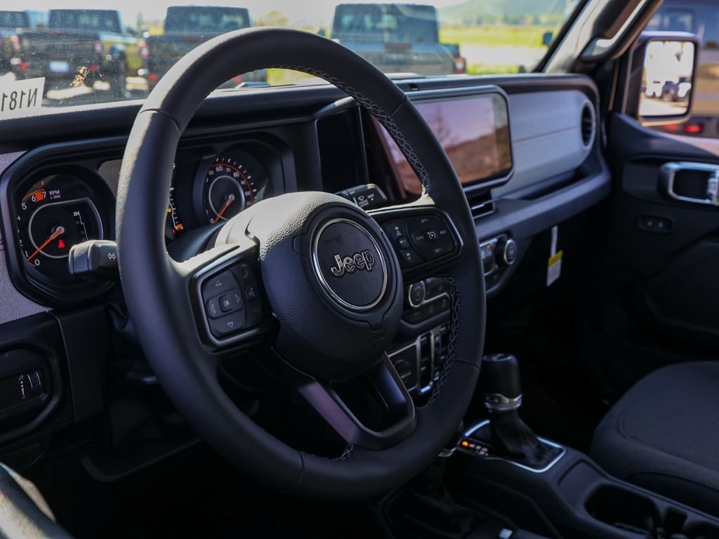 New 2026 Black Clear-Coat Exterior Paint Jeep Sport S image 13