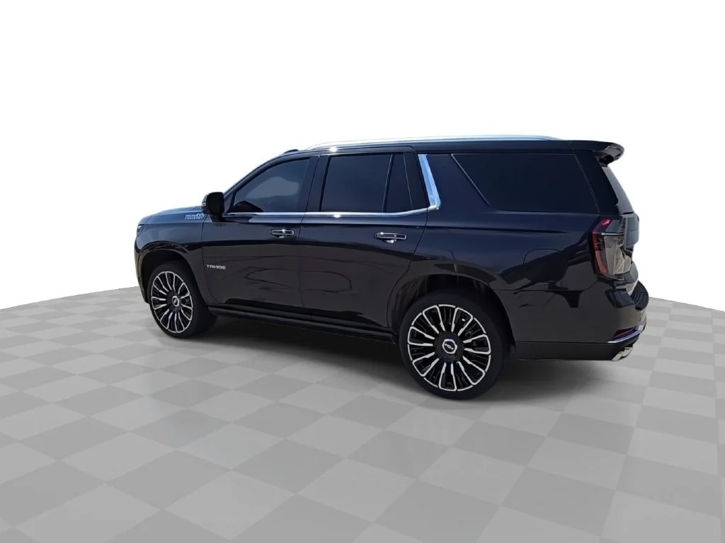 Used 2025 Dark Ash Metallic Chevrolet High Country image 6