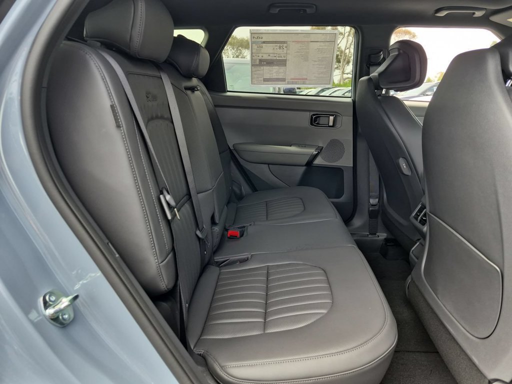 New 2027 Pale Gray Kia X-Line S image 28