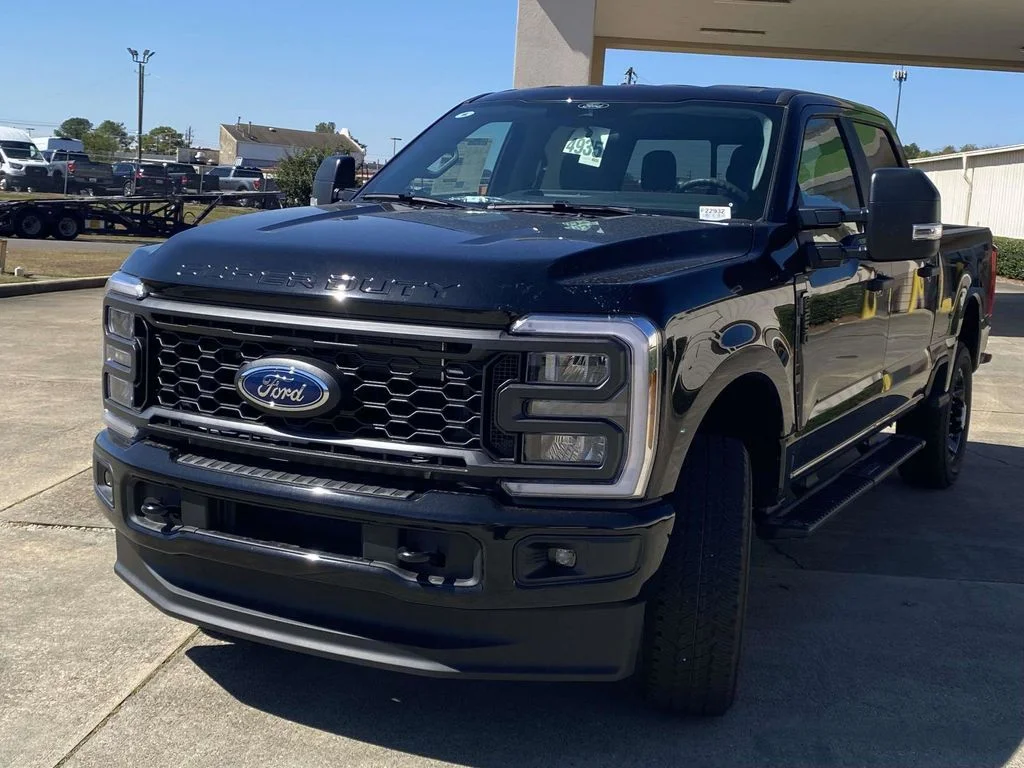 New 2026 Agate Black Metallic Ford F-250® XL image 7