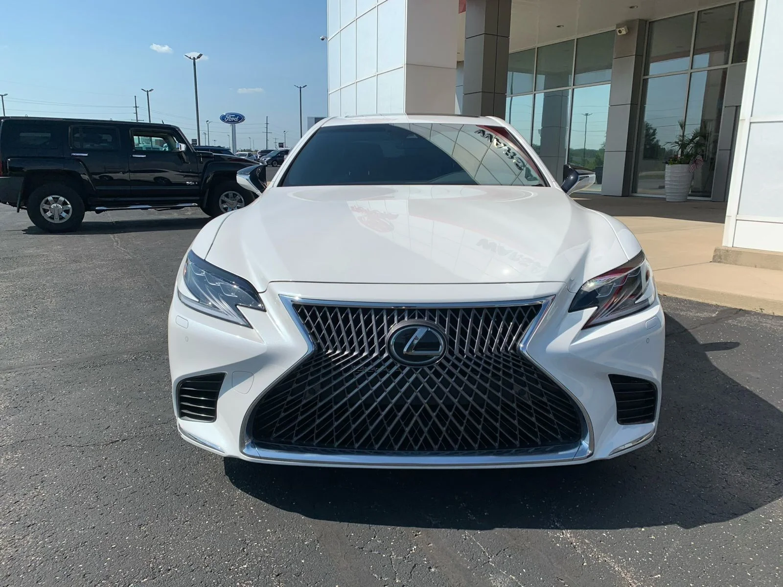 2019 Lexus LS Base - Photo 8