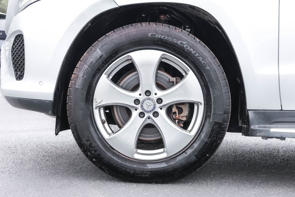 Used 2017  Mercedes-Benz GLS 450 image 16