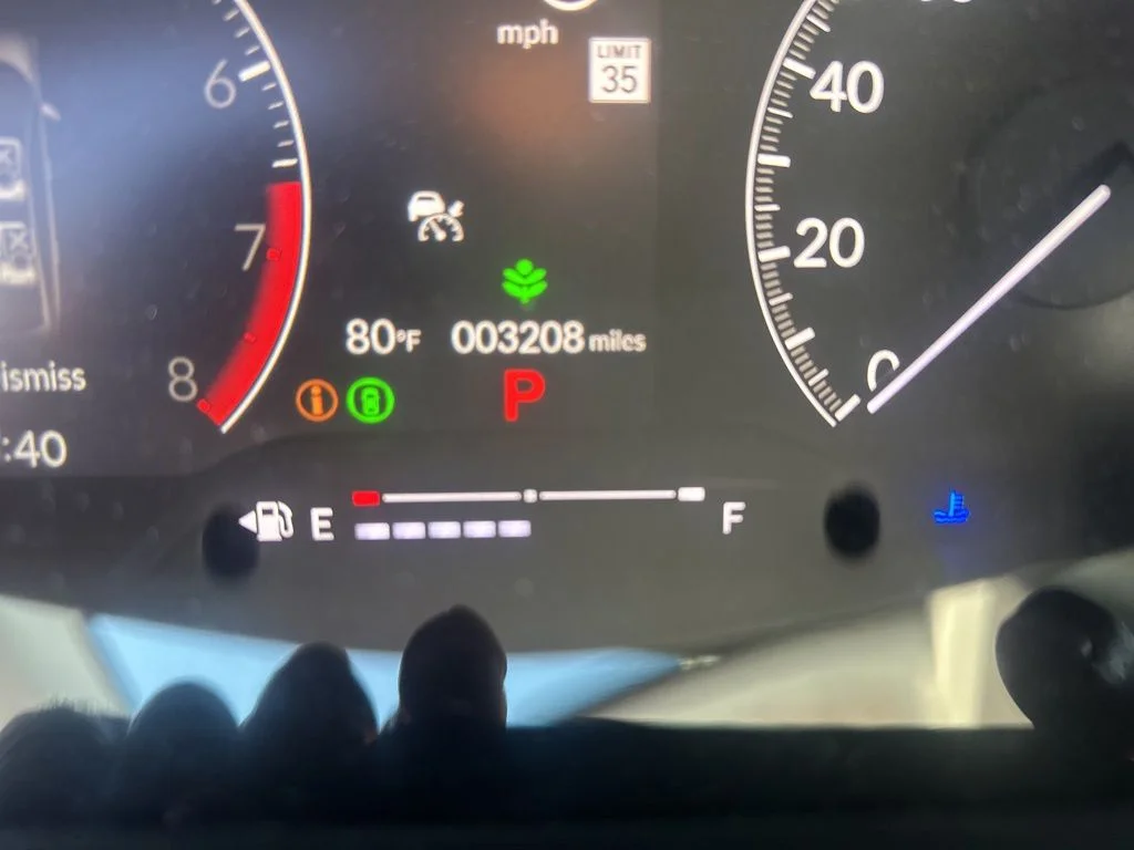 Used 2026 Meteorite Gray Metallic Honda LX image 31