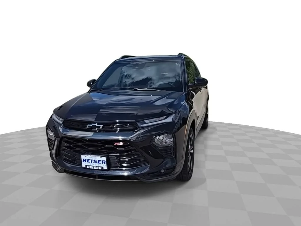 Used 2023 MOSAIC BLACK METALLIC Chevrolet RS image 3