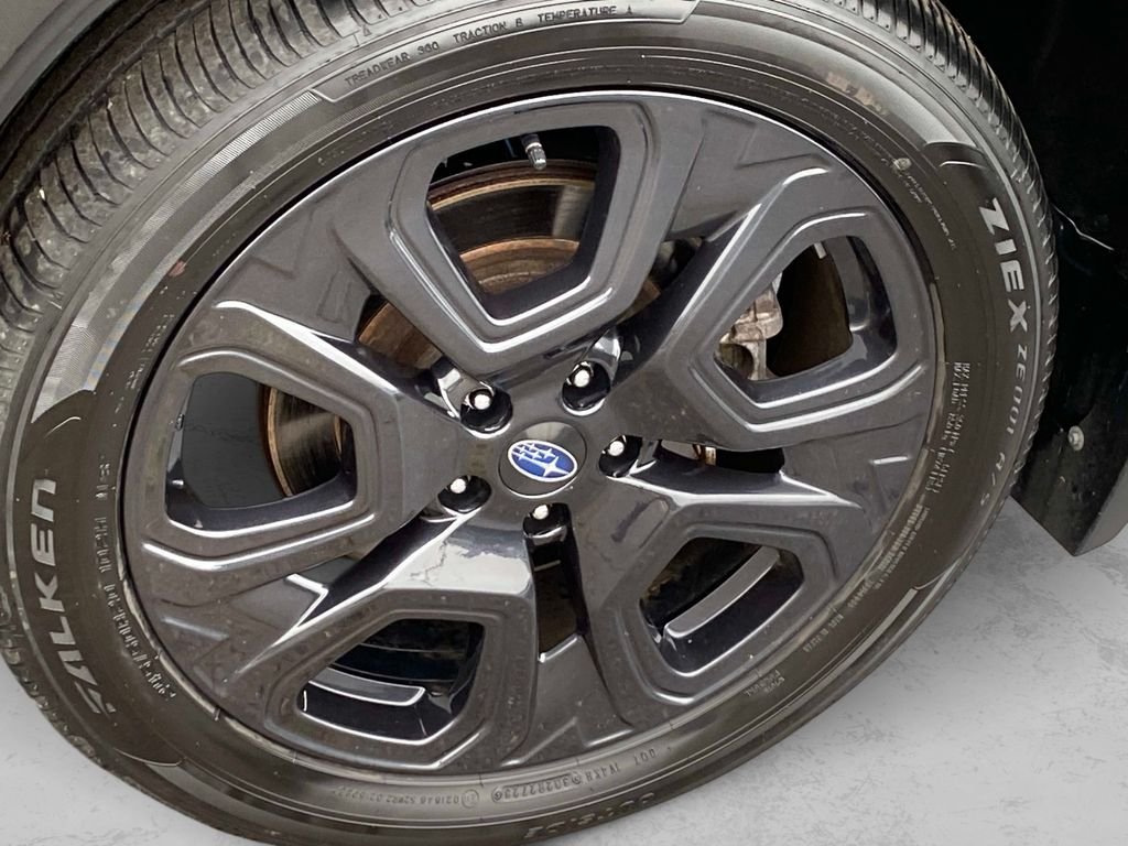 Used 2024 Gray Subaru Onyx Edition image 33