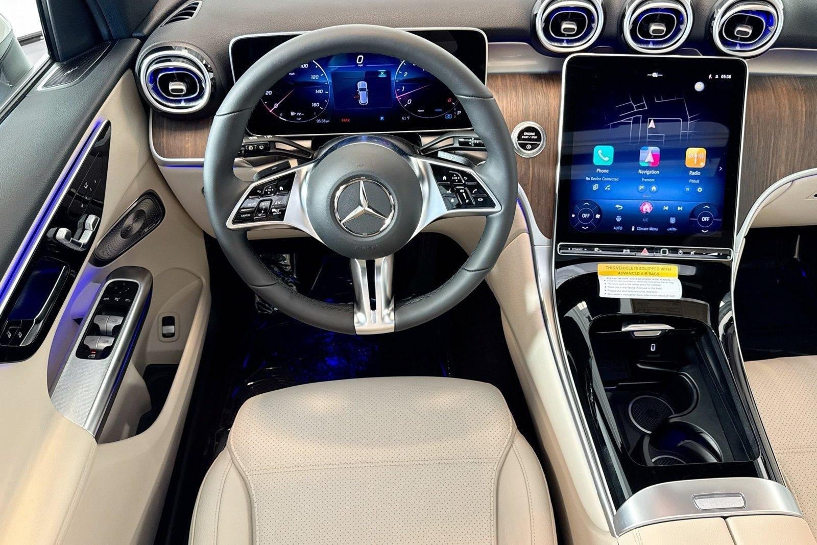 New 2026 Polar White Mercedes-Benz GLC 300 image 20