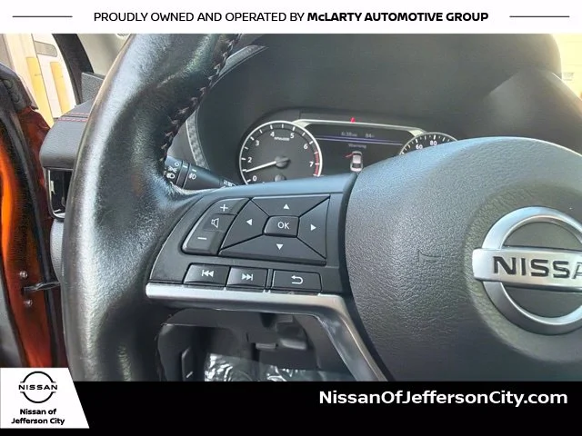 Used 2023 Orange Nissan SR image 31