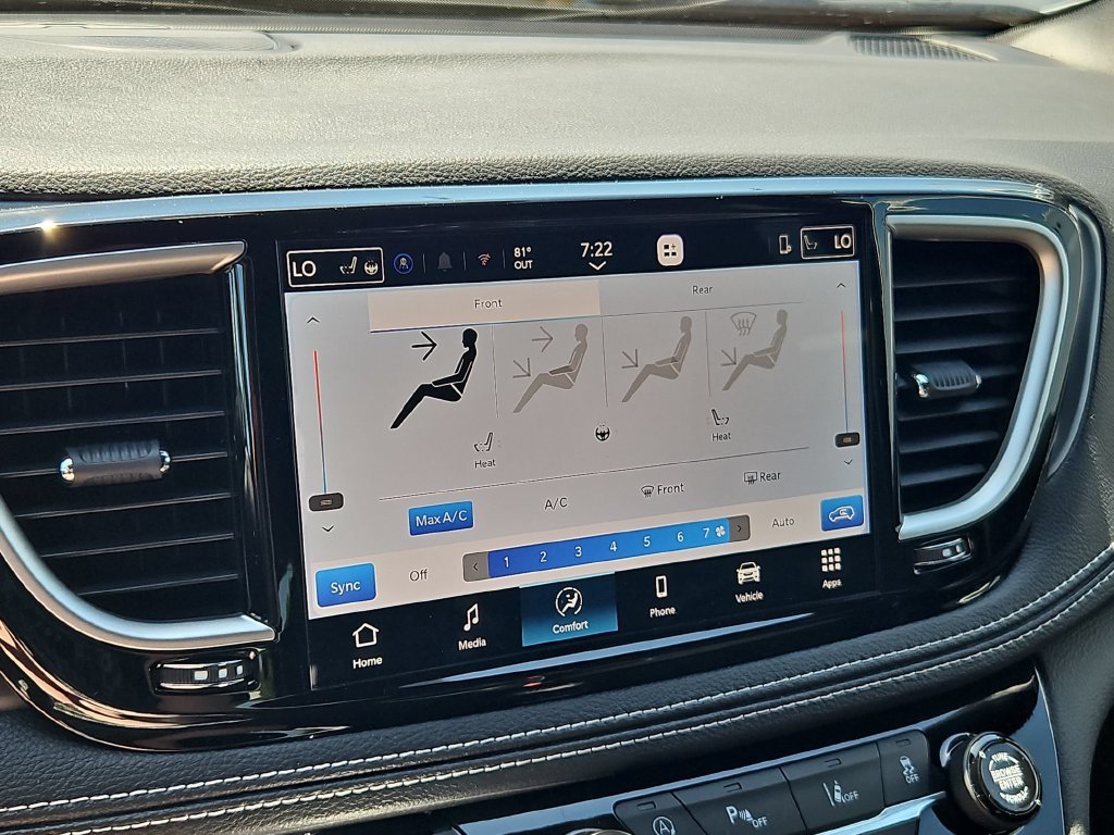 2026 Chrysler Pacifica Select - Photo 18