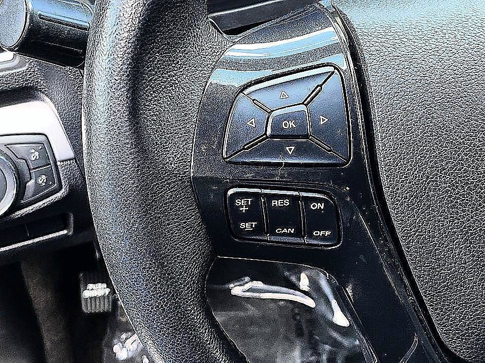 Used 2017 Magnetic Ford XLT image 13