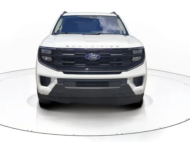 Used 2025 White Ford Active image 2