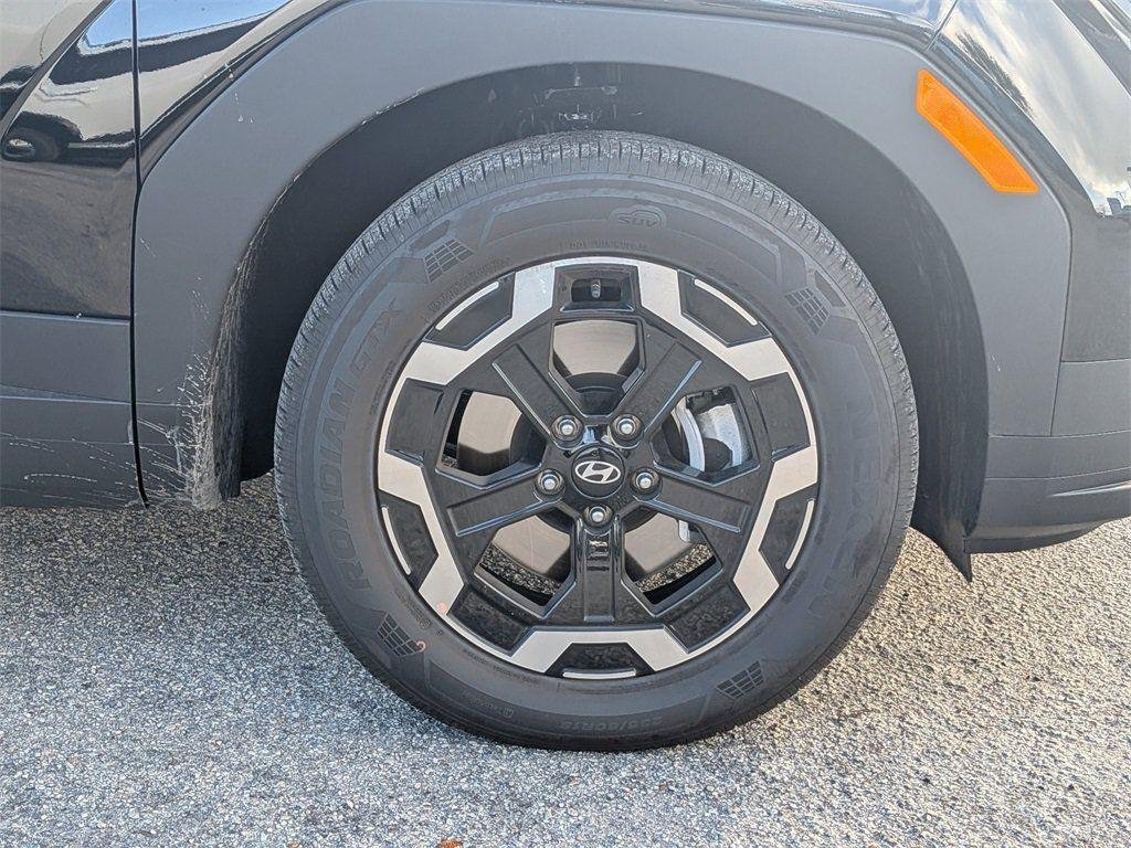 New 2026 Black Hyundai SE FWD image 11