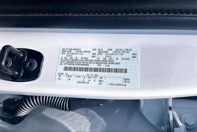 Certified Used 2024 Oxford White Ford Raptor image 35