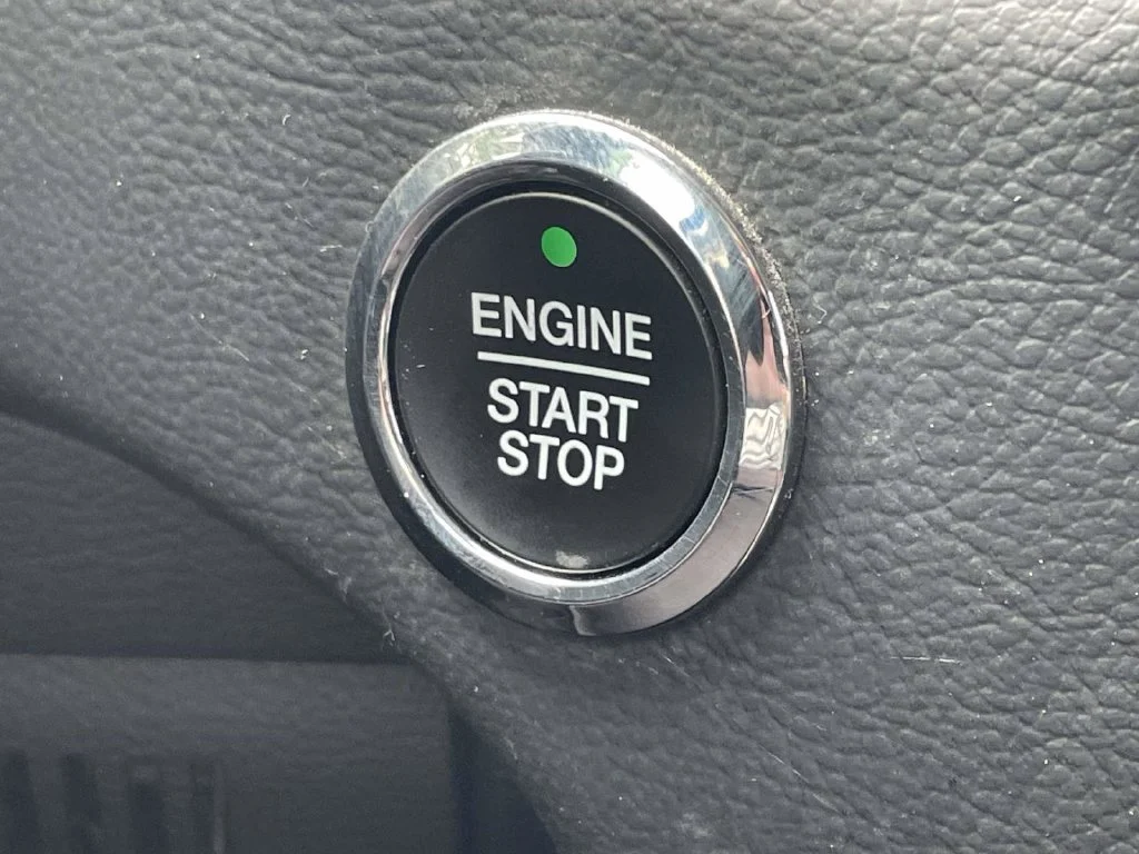 Used 2024 Gray Ford SEL image 34