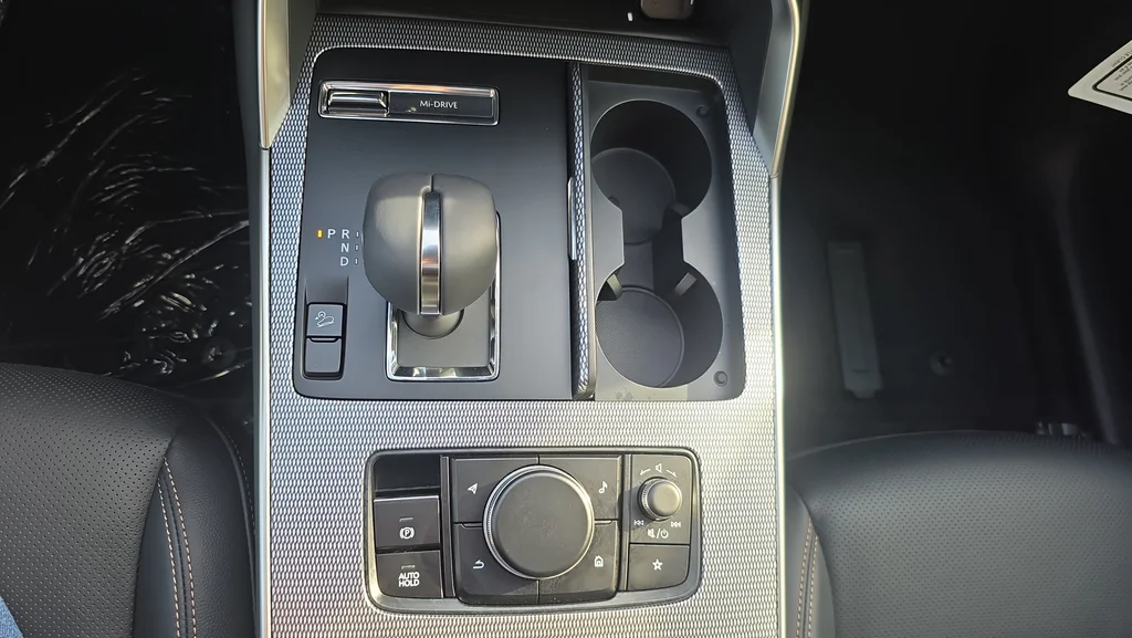 New 2026 Black Mazda 3.3 Turbo Premium image 34