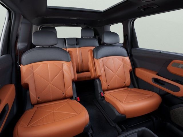 New 2027 Black Kia SX image 16