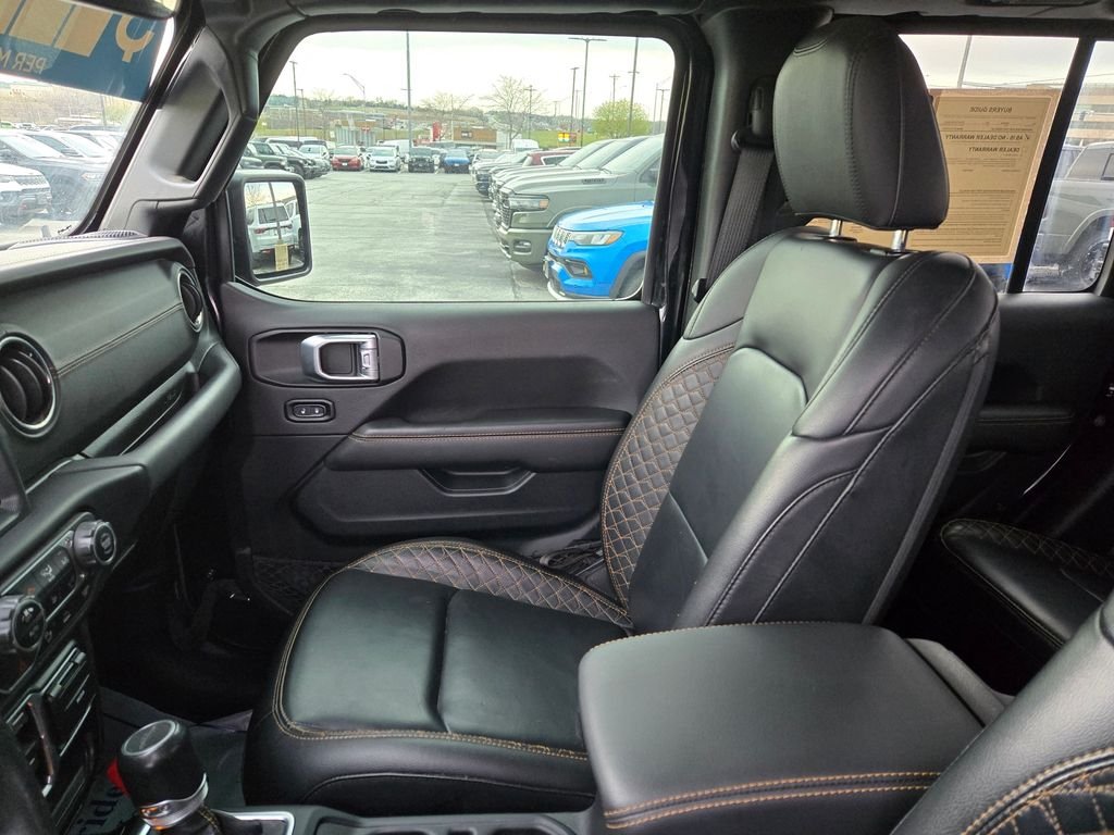 Used 2021 Black Jeep High Altitude image 29