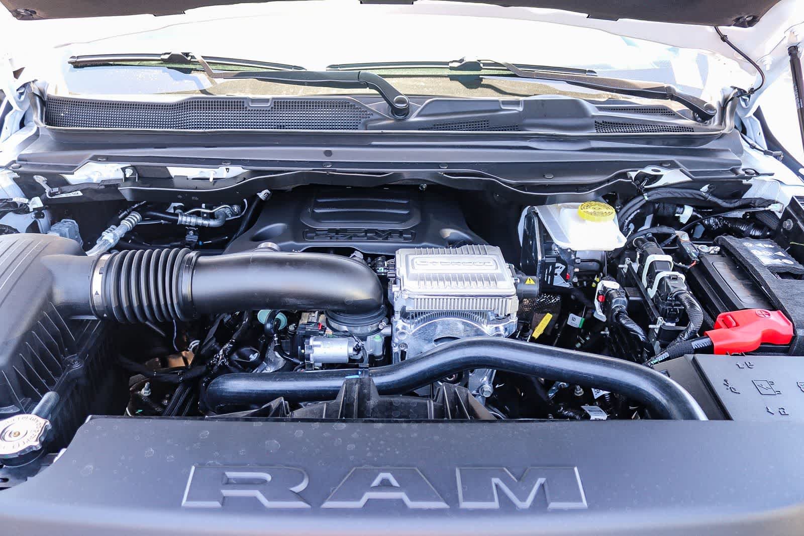New 2026 Bright White Clear-Coat Exterior Paint RAM Big Horn image 14