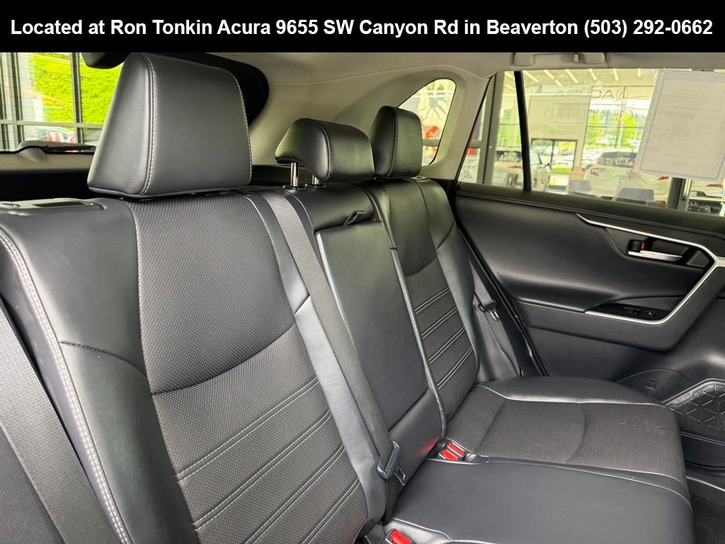 Used 2019 Midnight Black Metallic Toyota Limited image 31