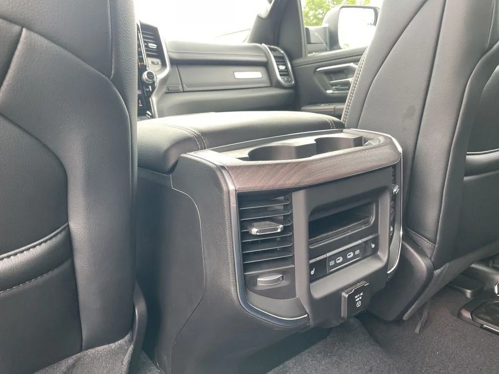 New 2026 Forged Blue Metallic Exterior Paint RAM Laramie image 32