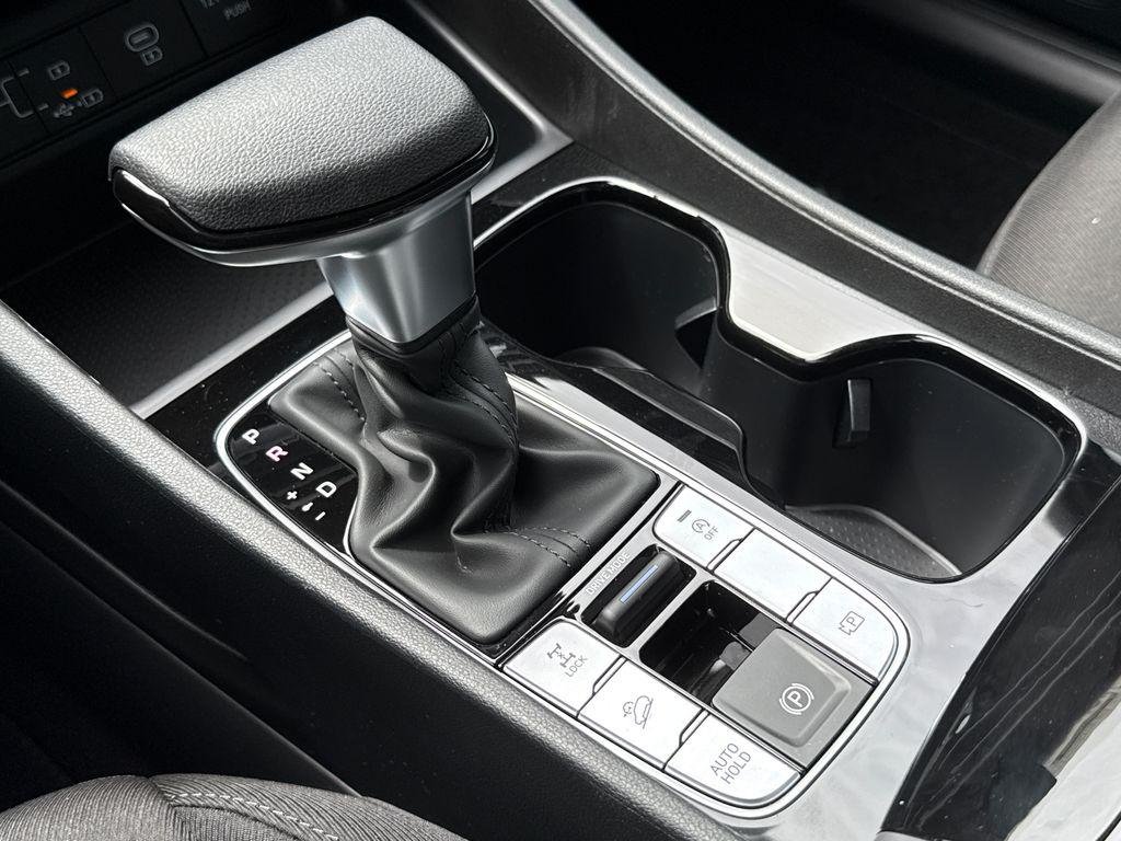 New 2026 Silver Hyundai SEL AWD image 26