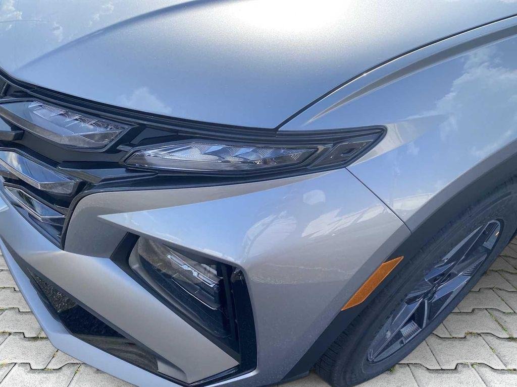 New 2026 Silver Hyundai SEL FWD image 10