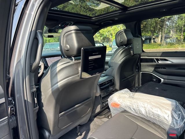 New 2026 Baltic Gray Metallic Clearcoat Jeep Limited Reserve image 9