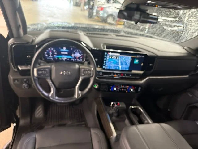 Used 2025 Black Chevrolet RST image 13