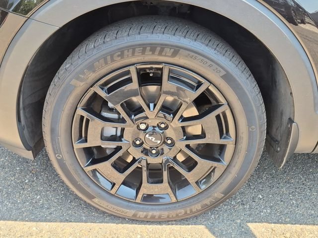 Certified Used 2022 Black Kia SX image 9