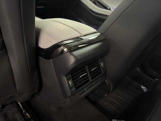 Certified Used 2023 Nolita Gray Metallic Land Rover Dynamic image 16
