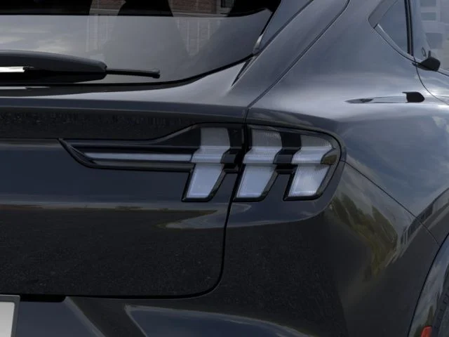 New 2026 Black Ford Premium image 21