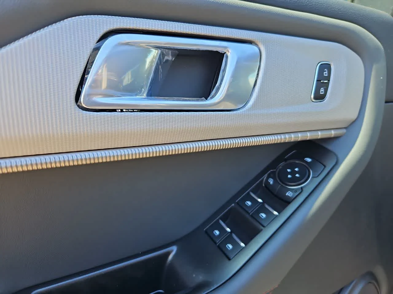 New 2026 Vapor Blue Metallic Ford Active image 11