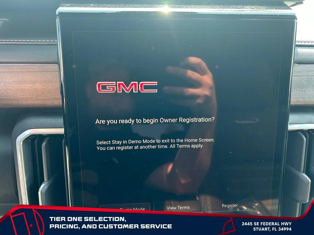 New 2026 Glacier White Tricoat GMC Denali Ultimate image 23