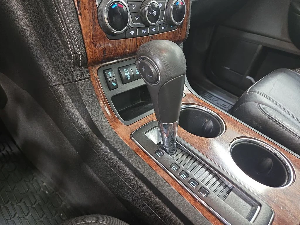 Used 2014 Crystal Red Tint Chevrolet LTZ image 22