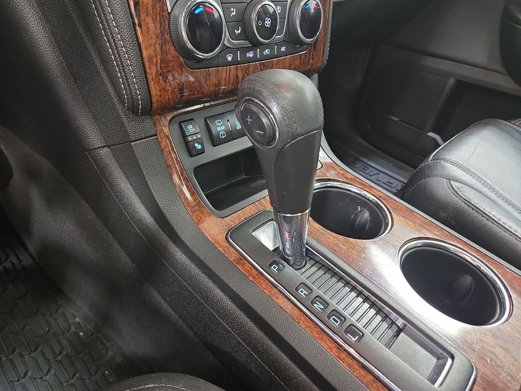 Used 2014 Crystal Red Tint Chevrolet LTZ image 21