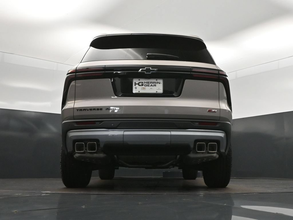 2027 Chevrolet Traverse Z71 - Photo 41