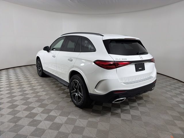 2026 Mercedes-Benz GLC Base - Photo 17