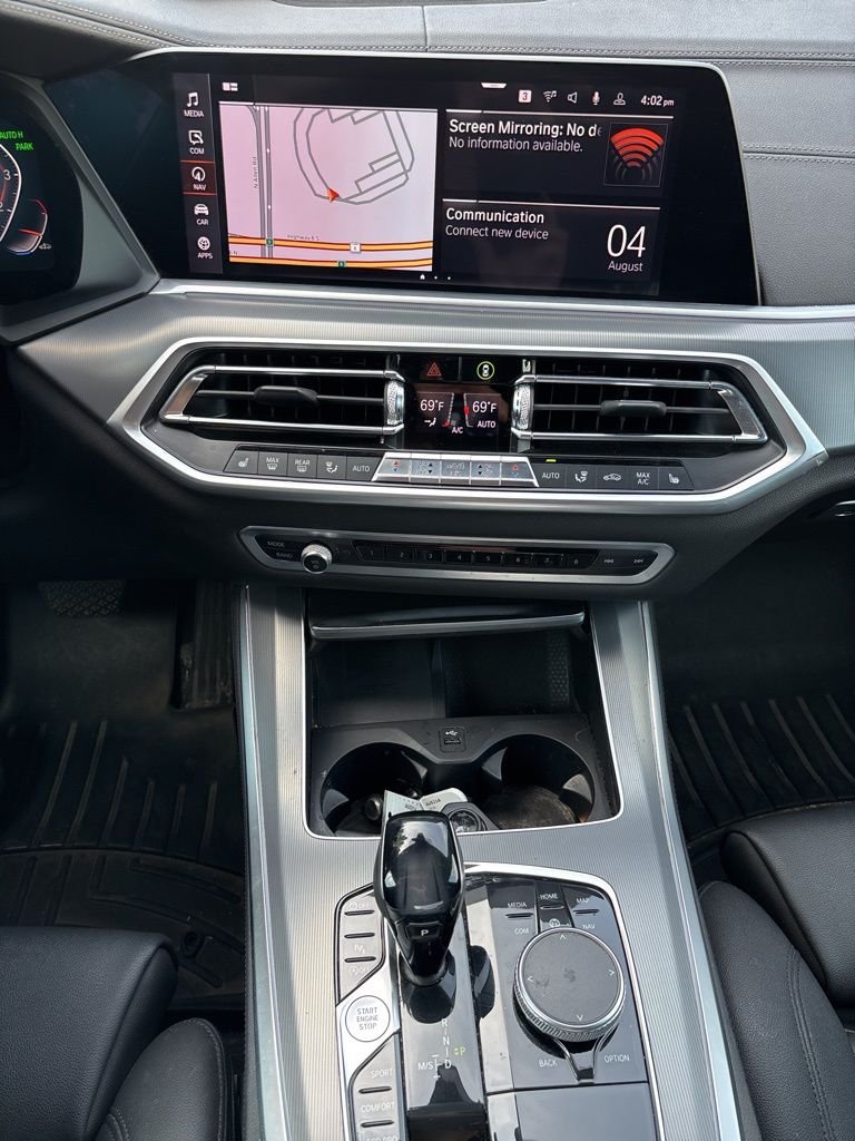 Used 2019 Gray BMW xDrive40i image 6