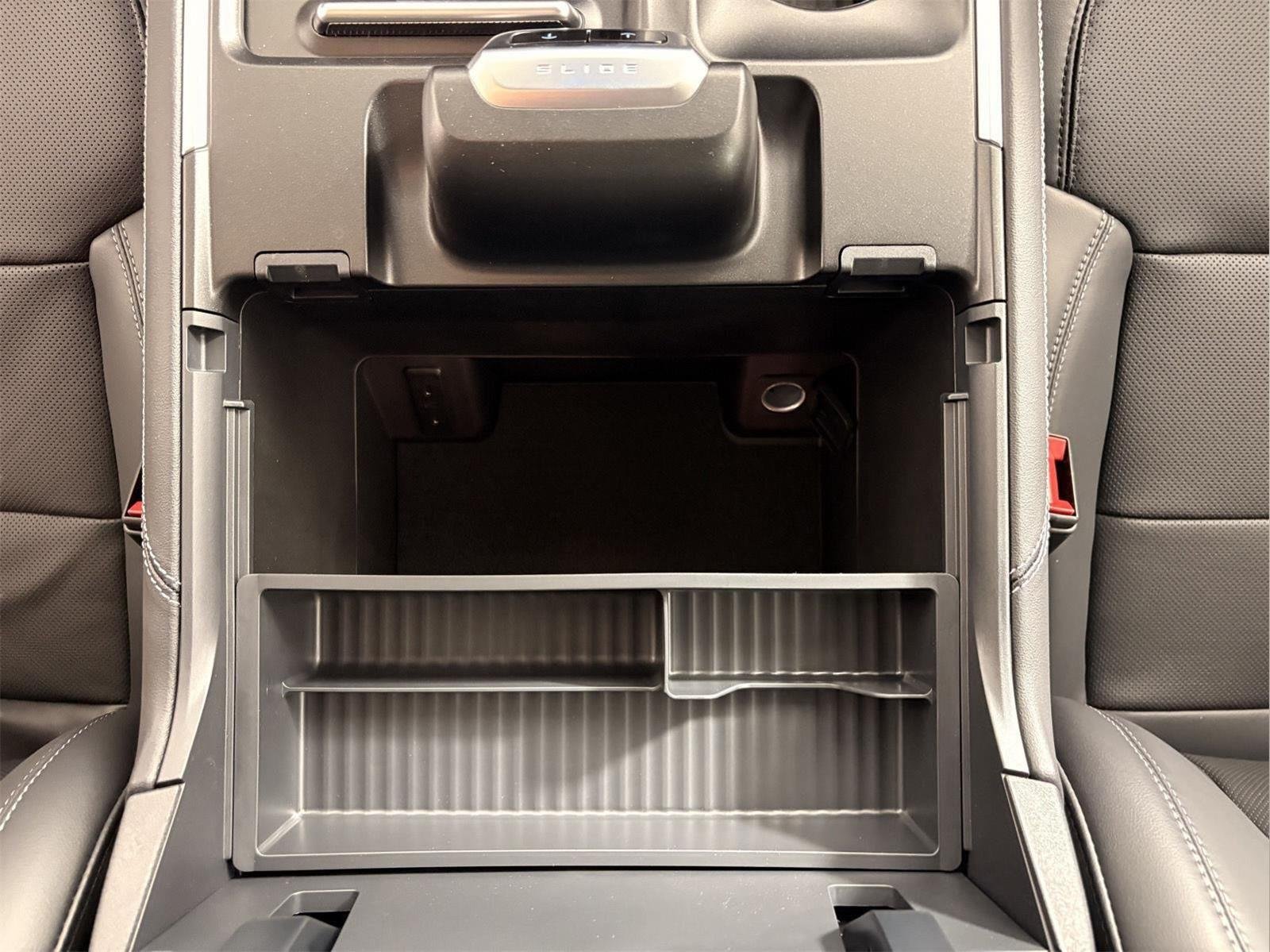 New 2026 Glacier Gray Metallic Tri-Coat Ford Platinum® image 34