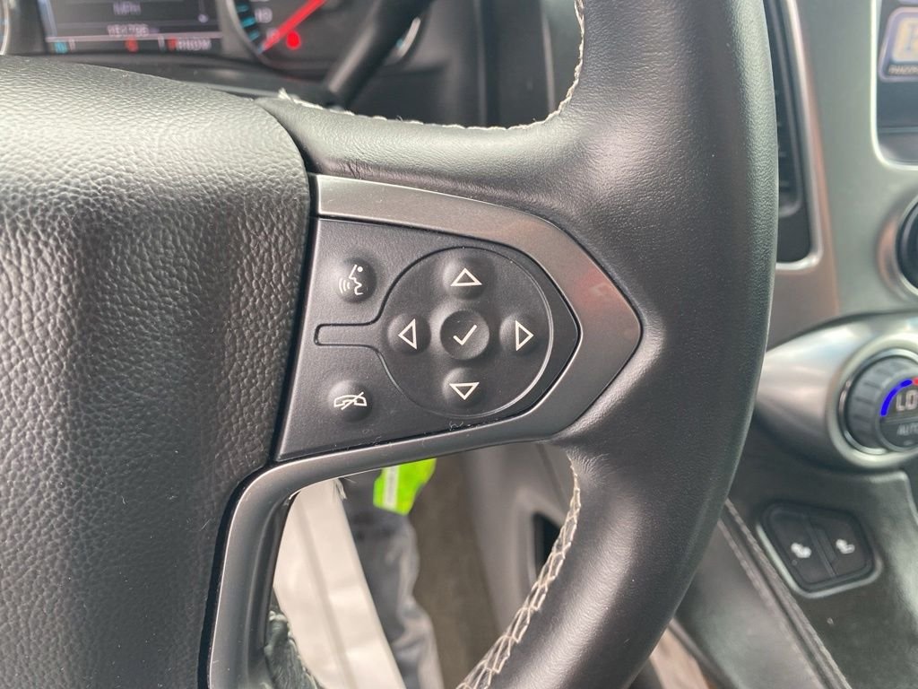 Used 2015 Silver Ice Metallic Chevrolet LT image 17