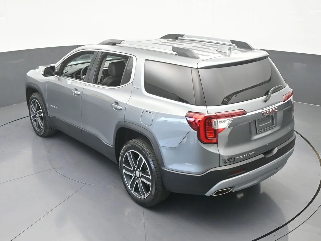 Used 2023 Sterling Metallic GMC SLT image 61