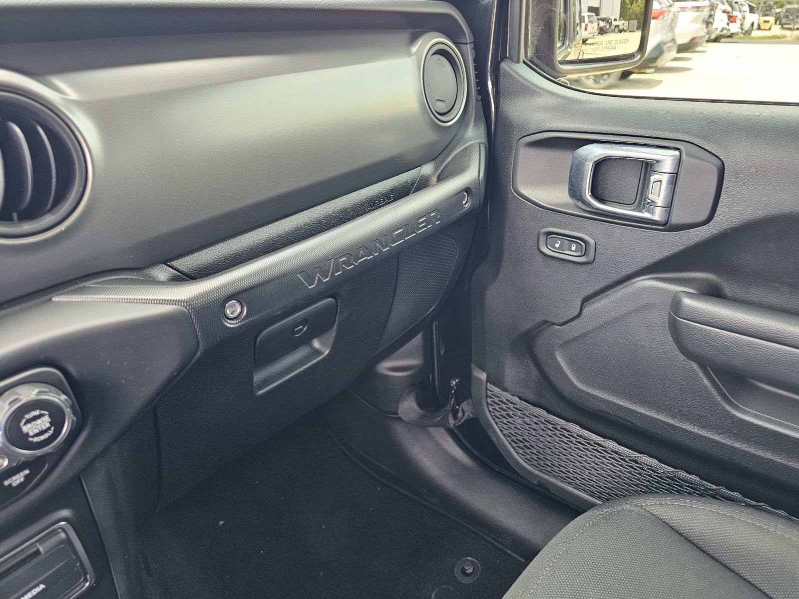 2023 Jeep Wrangler 2-Door Sport S - Photo 27