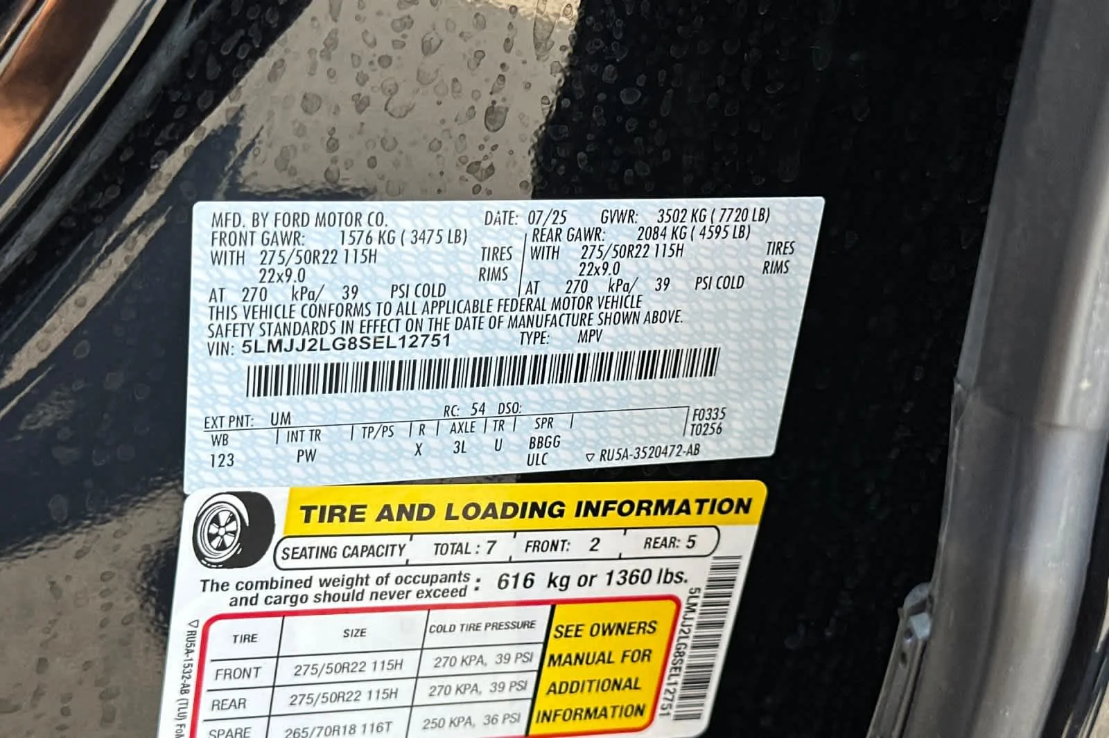 Used 2025 Infinite Black Metallic Lincoln Reserve image 30