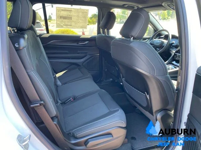 New 2026 Bright White Clearcoat Jeep Laredo X image 17