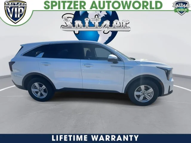 New 2026 White Pearl Kia LX image 10