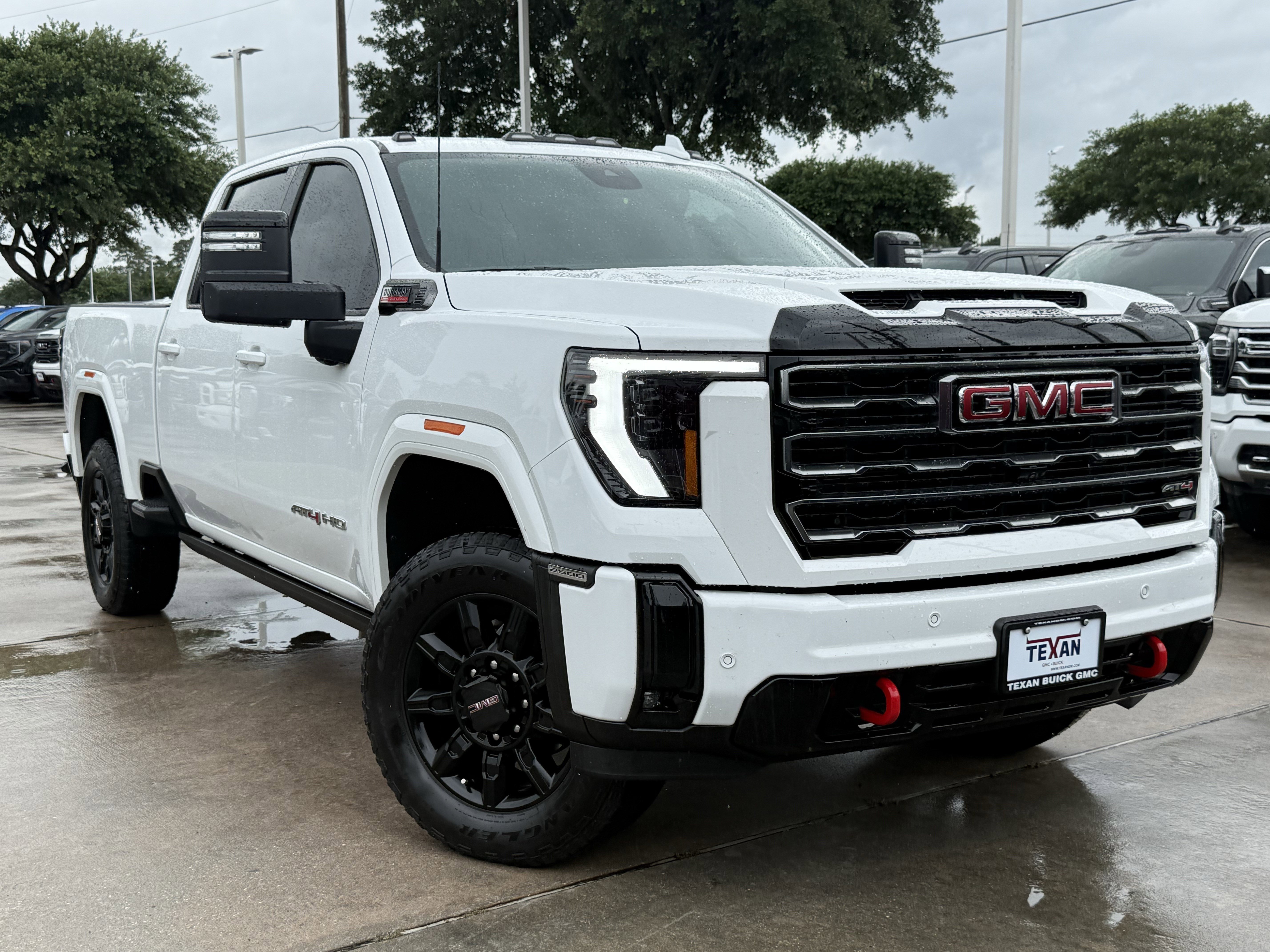 1GT4UPEY7SF190358