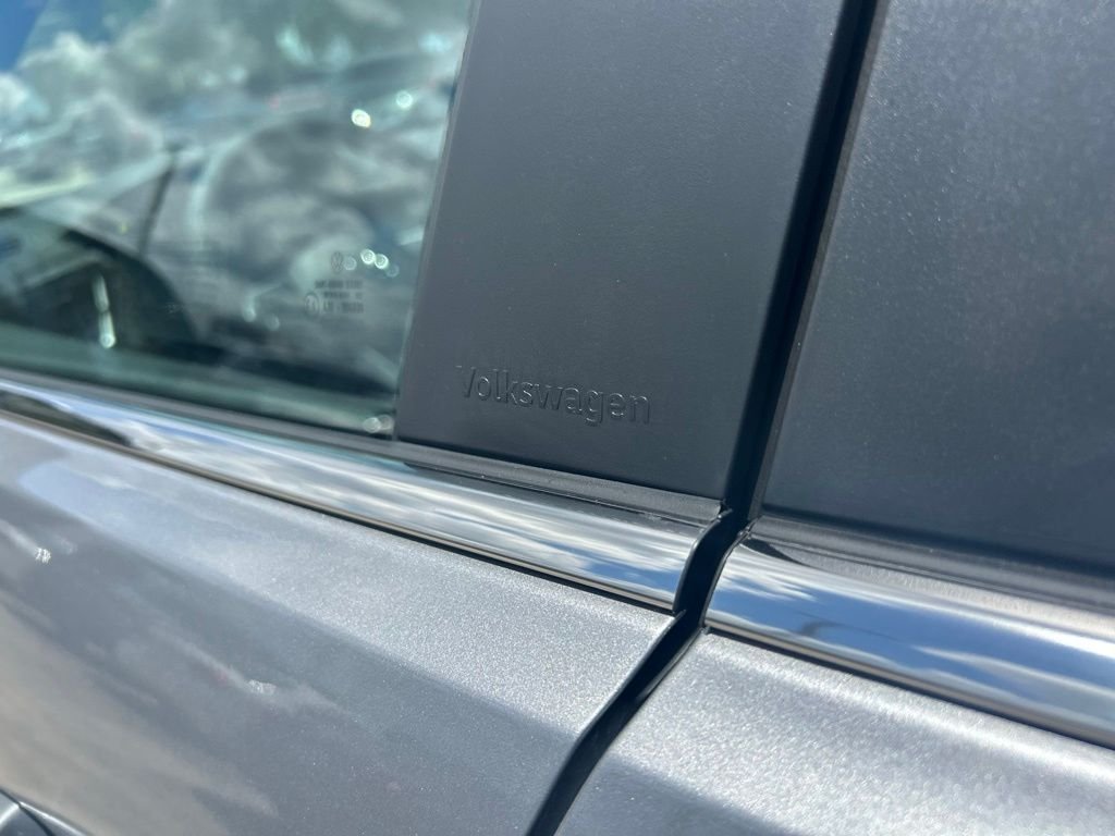 New 2026 Silver Volkswagen 2.0T SE w/Technology image 27