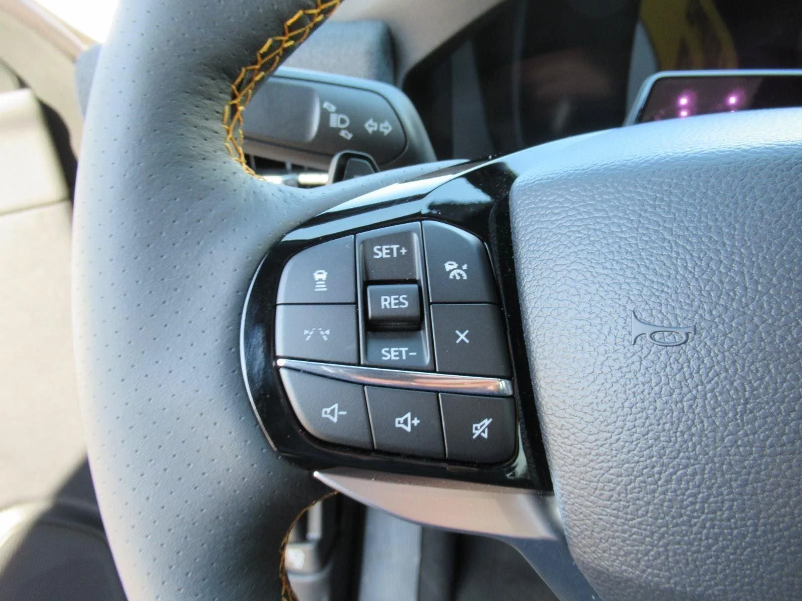 New 2026 Marsh Gray Ford Tremor® image 24
