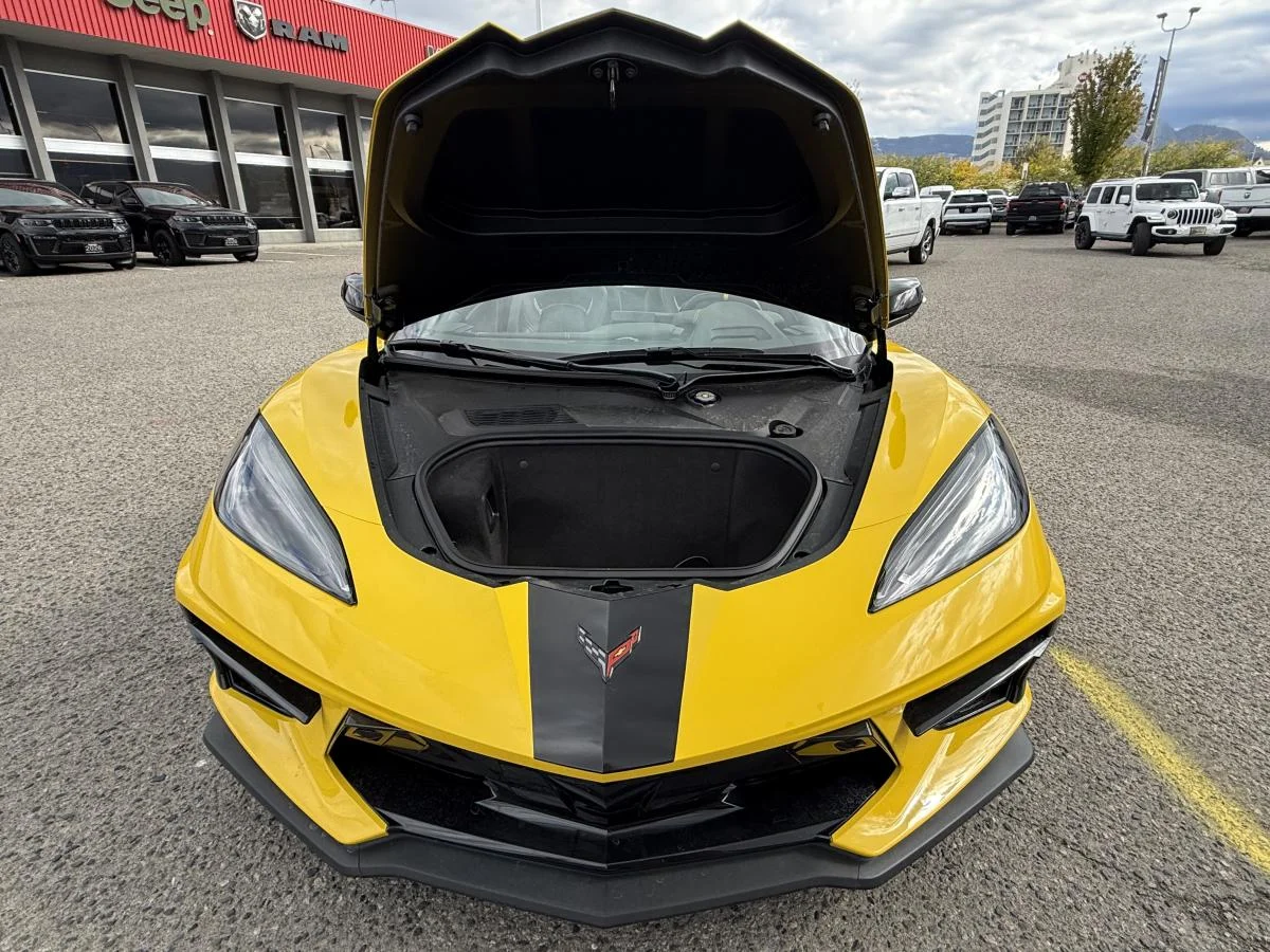 Used 2025 Yellow Chevrolet 3LT image 3