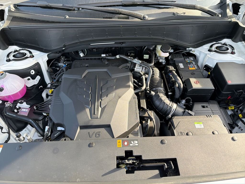New 2026 White Hyundai SEL AWD image 17