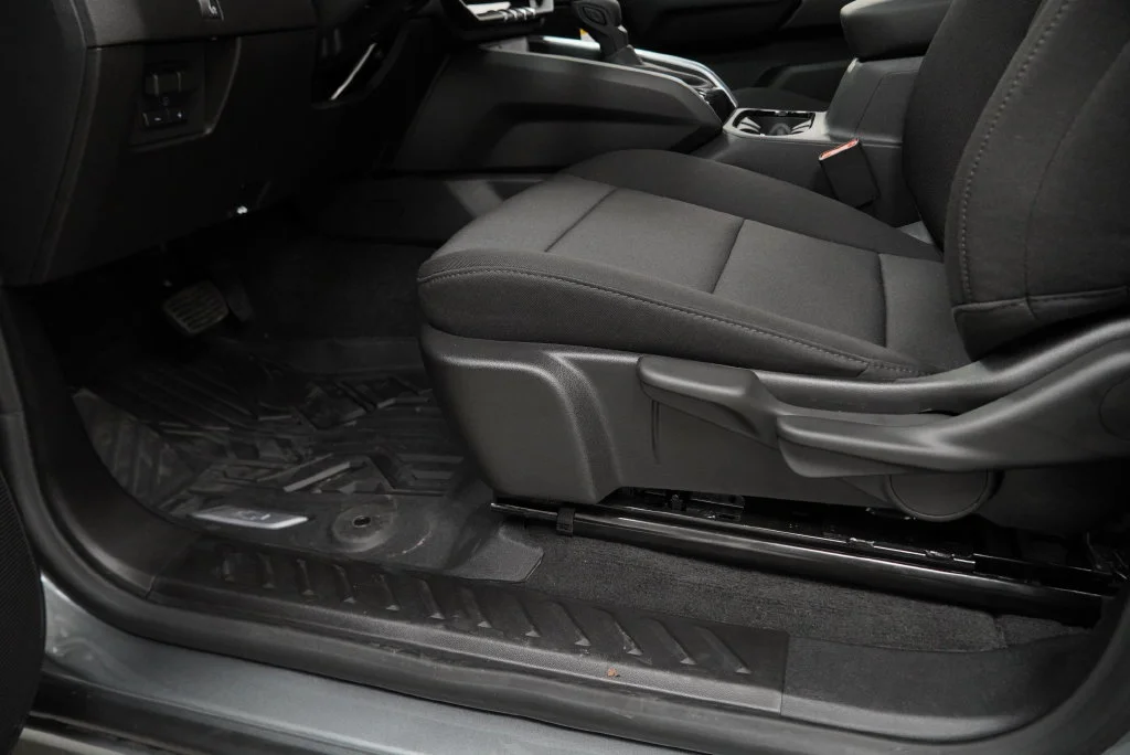New 2026 Sterling Gray Metallic Chevrolet Trail Boss image 30